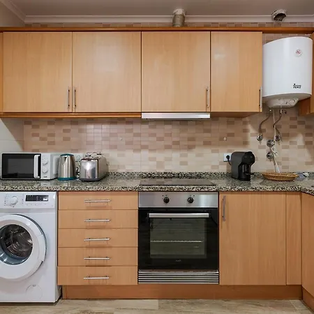 Appartamento Santos Gem Iii - Space In Trendy Neighborhood Lisbona