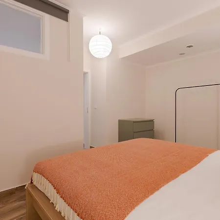 Santos Gem Iii - Space In Trendy Neighborhood * Lisboa
