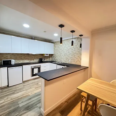 Cura House Iii - Hideaway In Santos 아파트 리스본